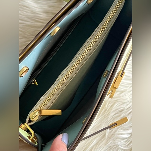 💰SOLD - 146390 - Tory Burch Small Lee Radziwill Whipstitch Double Bag - Picture 11 of 16